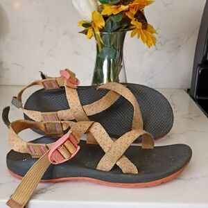 CHACO SANDALS